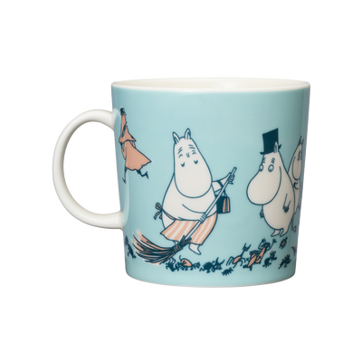 Moomin mug with characters on a light blue background