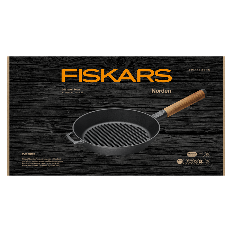 Fiskars Norden grill pan packaging with black background