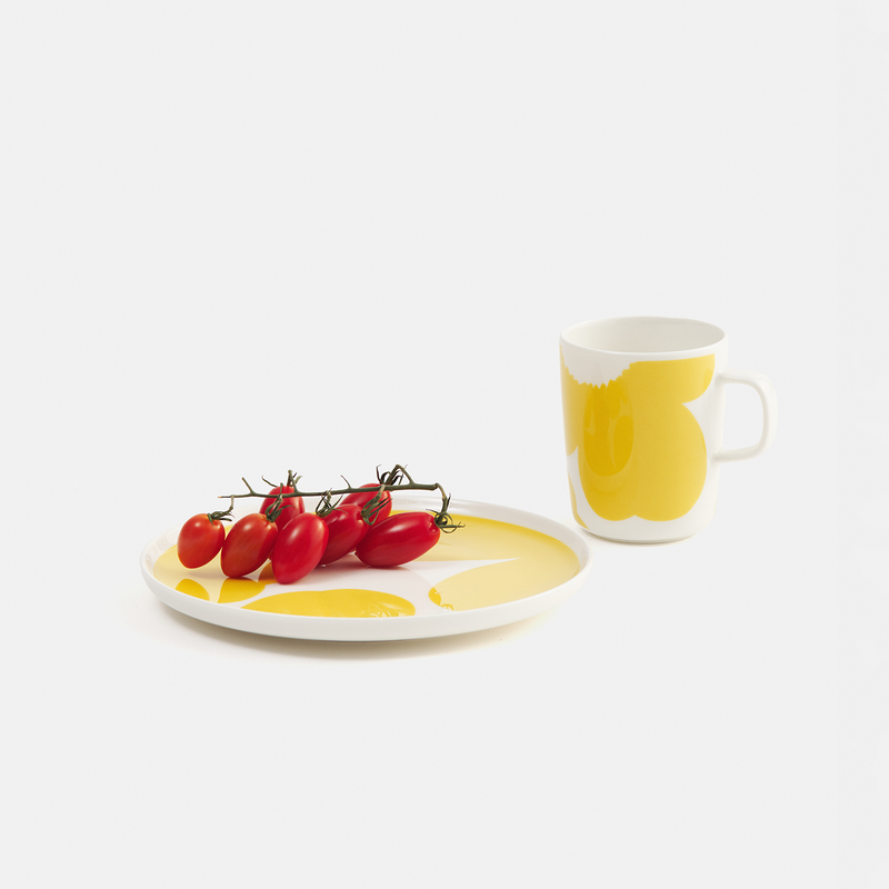 Marimekko big poppy mug spring yellow