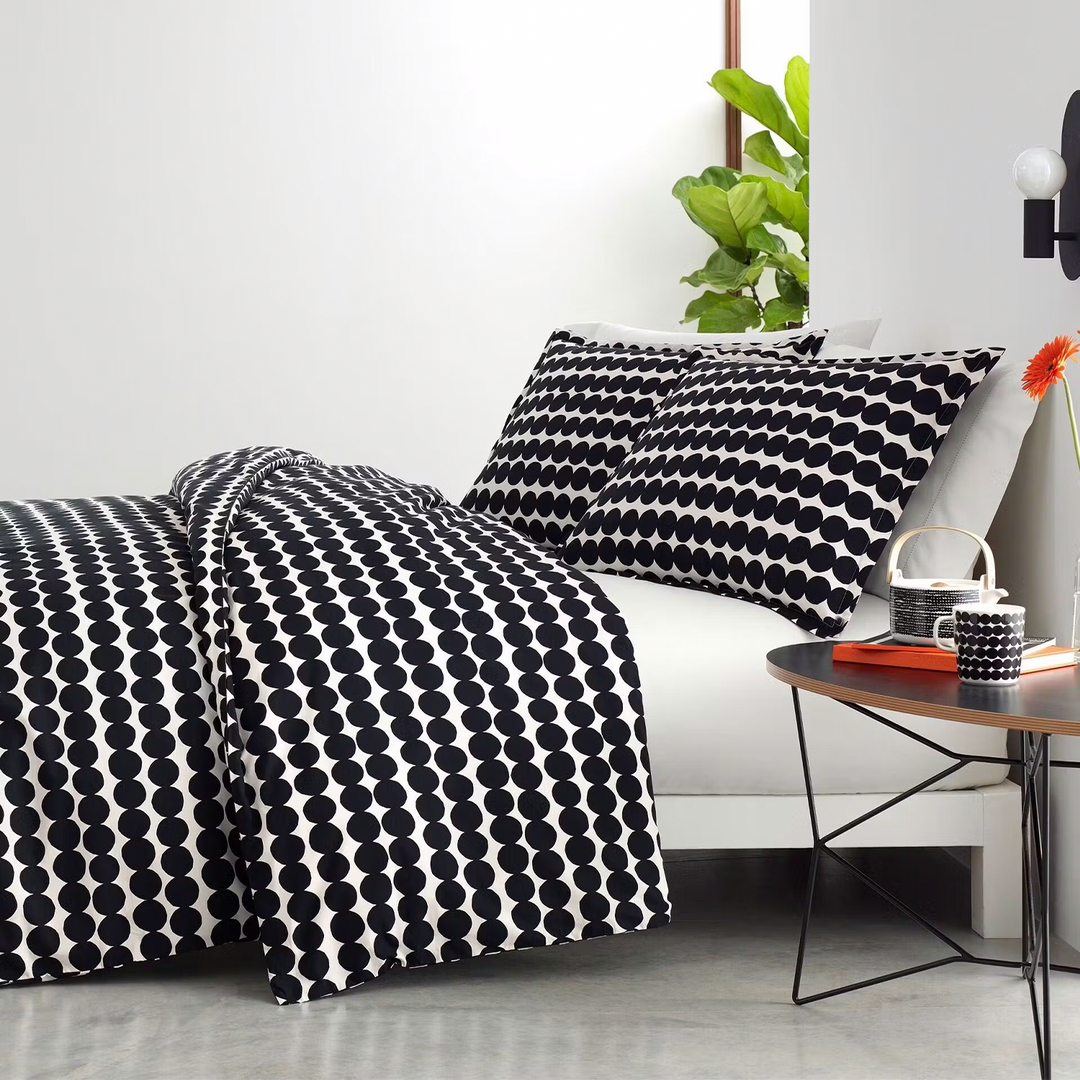 マリメッコ　Duvet cover & Pillow case Amazon.com: Marimekko - Full/Queen Duvet Cover Set, Super
