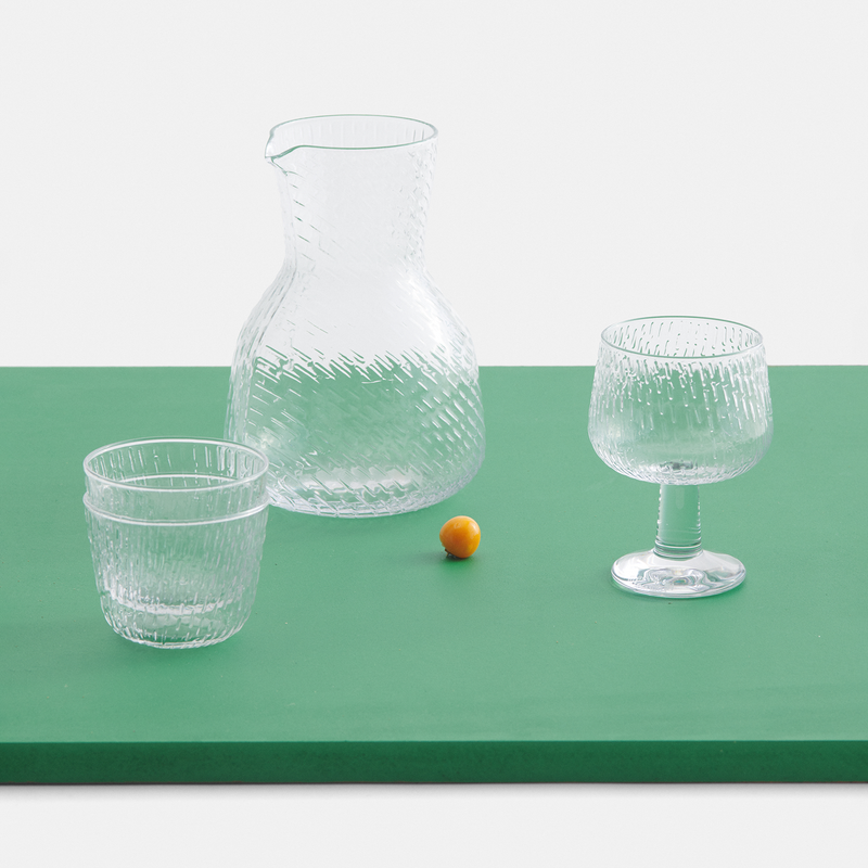 table setting of Marimekko Syksy Clear Glass