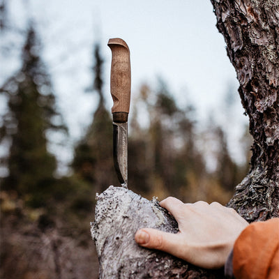 Marttiini Lumberjack Carbon Knife sharp blade