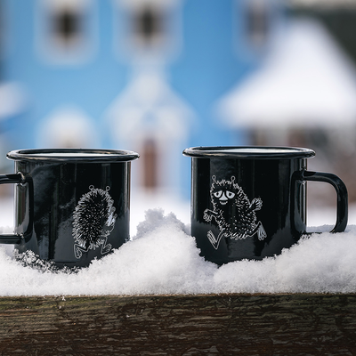 Muurla Moomin Stinky Enamel Mug black and white