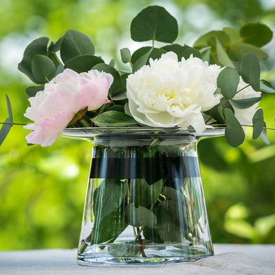 boquet of flowers in Muurla Moominpappa's Hat Vase