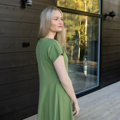 PaaPii Julia Dress, green lifestyle back