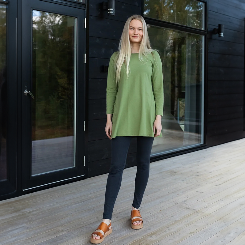 PaaPii Kannel Tunic, green lifestyle full