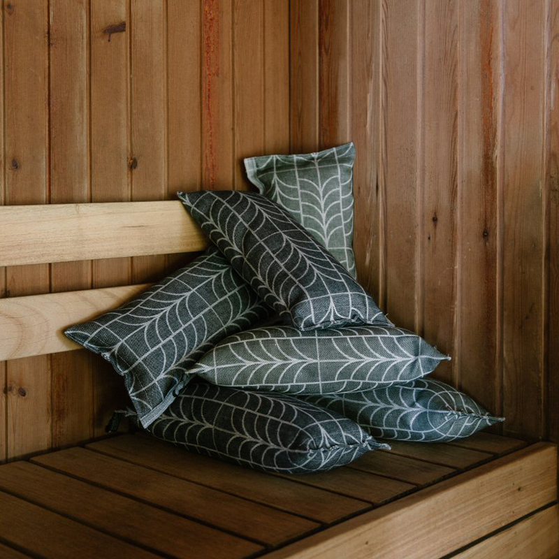 Humina Jokipiin Humina Green/White Sauna Pillow – Touch of Finland