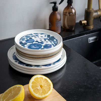 lapin kukka plate stack