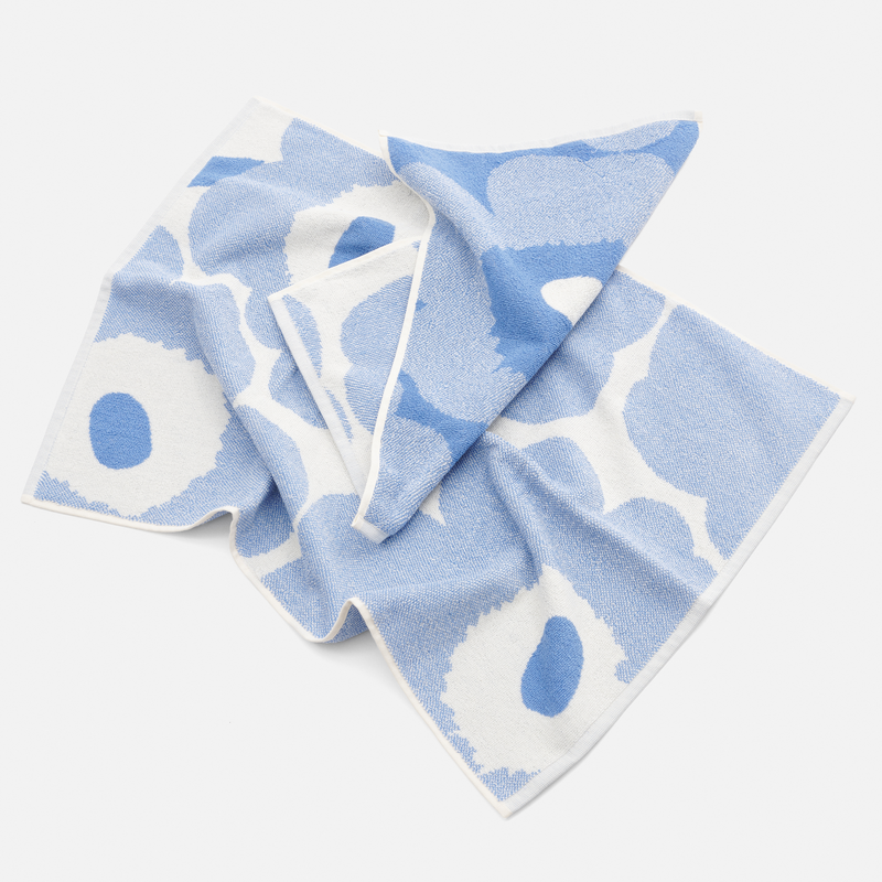 Marimekko Unikko cream blue bath towels