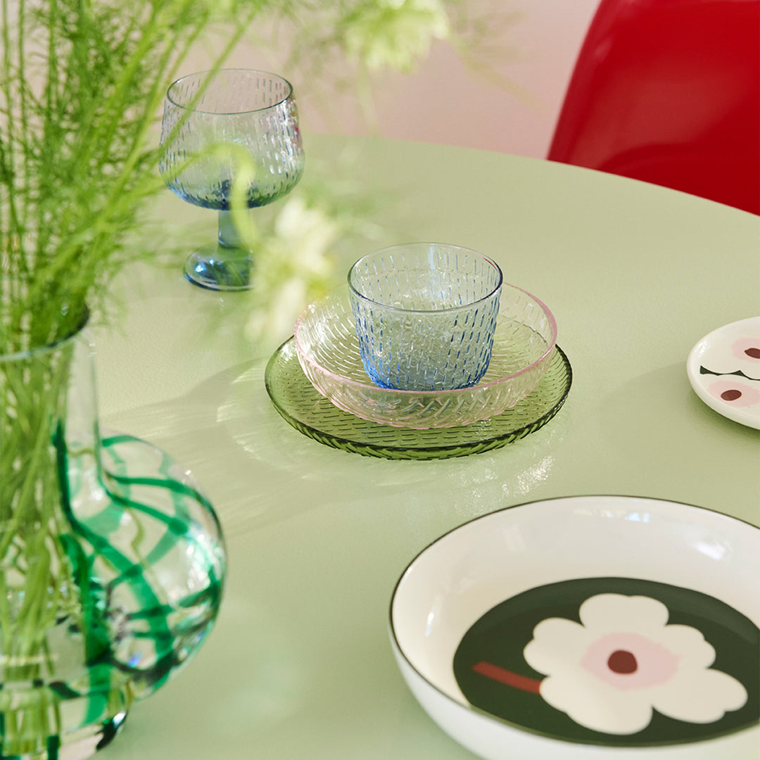 Marimekko Unikko Deep Plate, white/green/pink – Touch of Finland