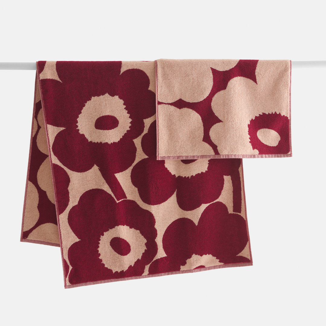 Marimekko Unikko Hand Towel pink dk.cherry Touch of Finland