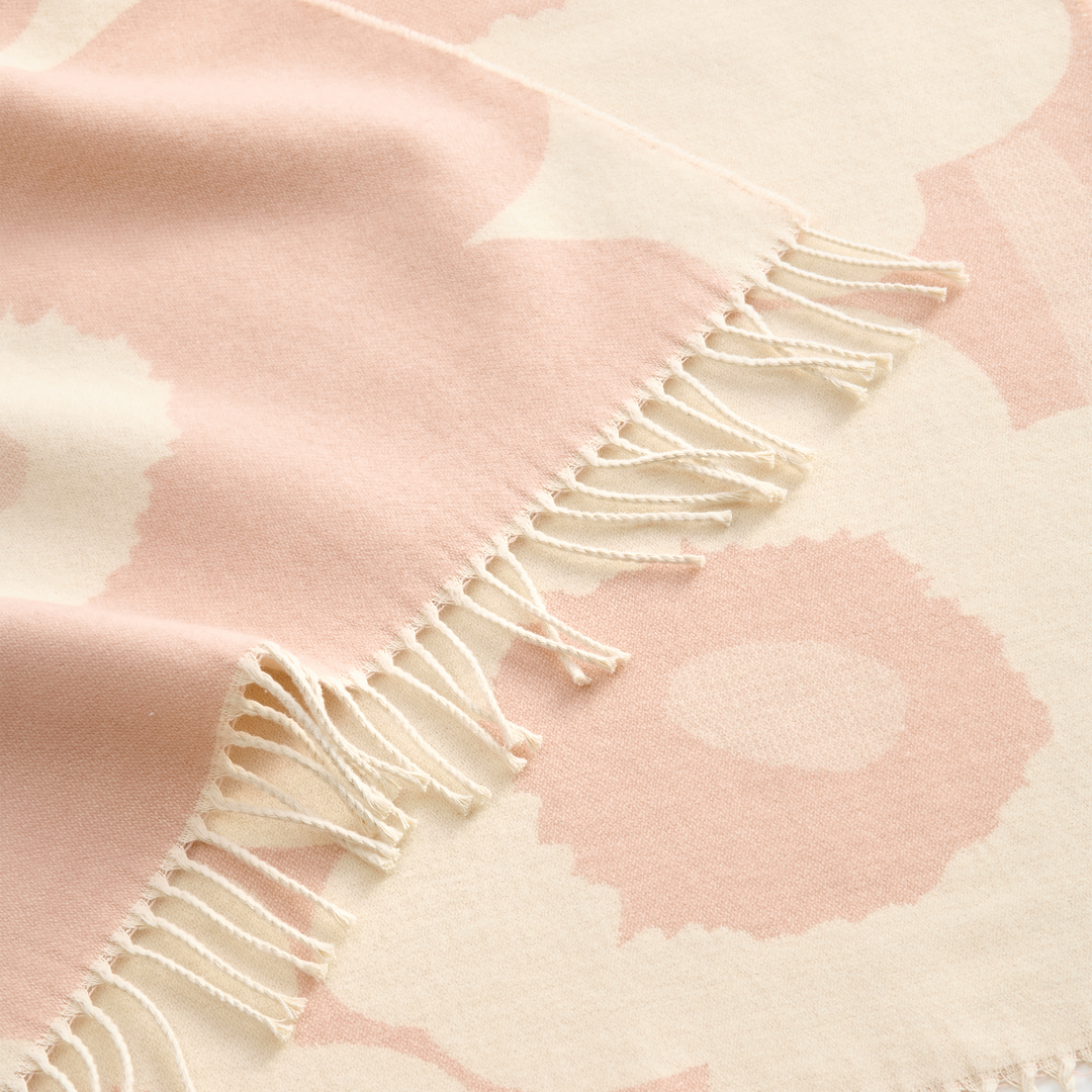 Marimekko Unikko Blanket, pink/cream – Touch of Finland