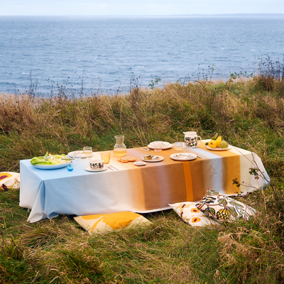 marimekko dinnerware at the beach