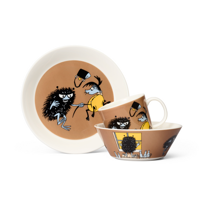collection of Arabia Moomin Stinky in Action dinnerware