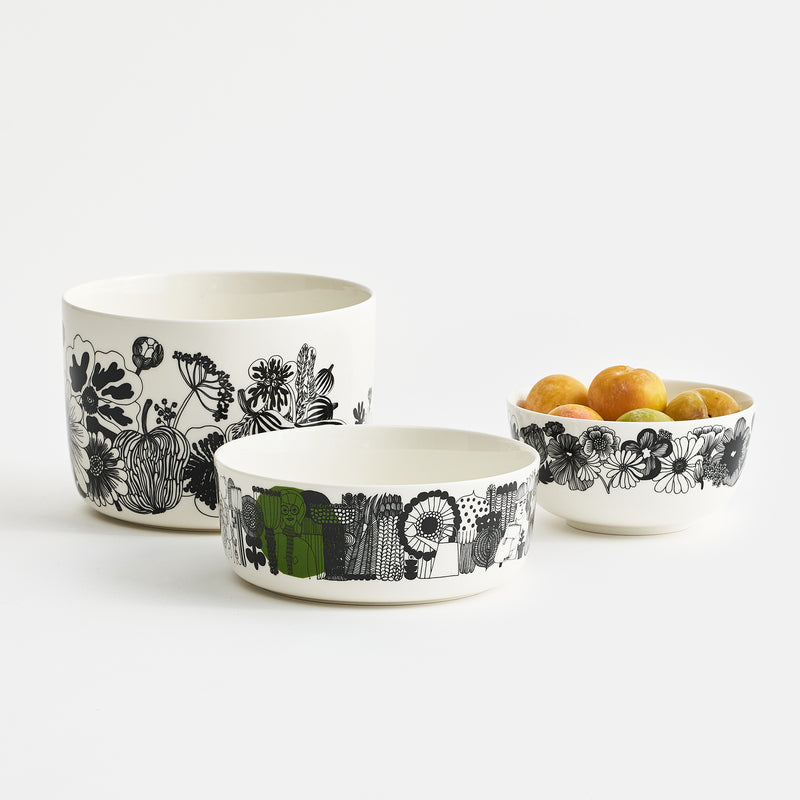 Grouping of three Marimekko Siirtolapuutarha serving bowls