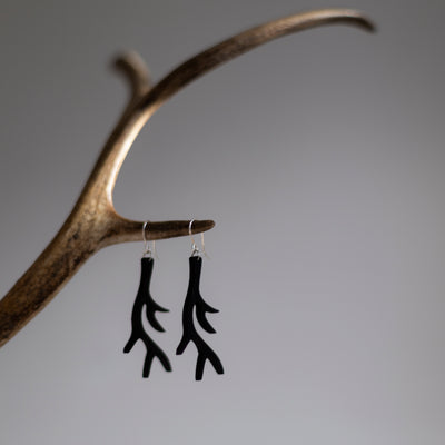 Valona Antler Birch Earrings, Black hanging off antler