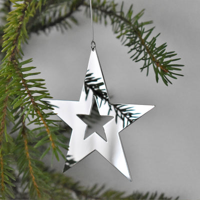 Pohjolan Helmi Shining Star Ornament with reflection