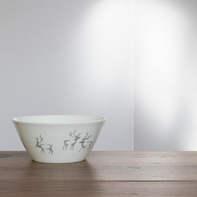 empty Pentik Saaga Serving Bowl on table